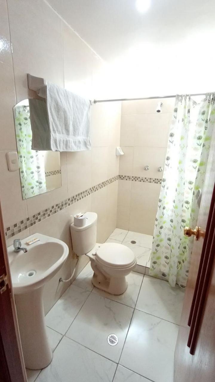 Hostal Acuarius Puno Exteriér fotografie