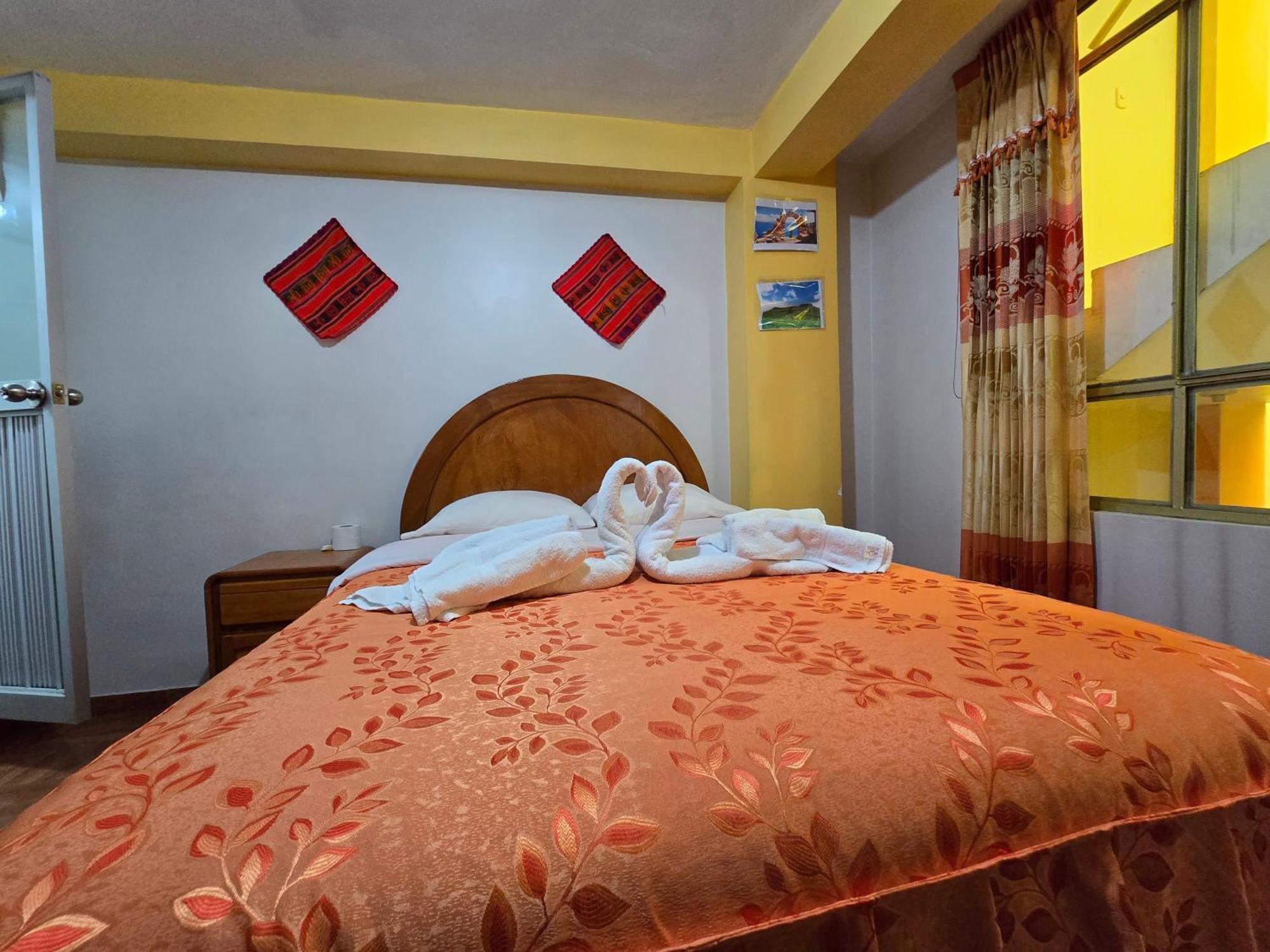 Hostal Acuarius Puno Exteriér fotografie