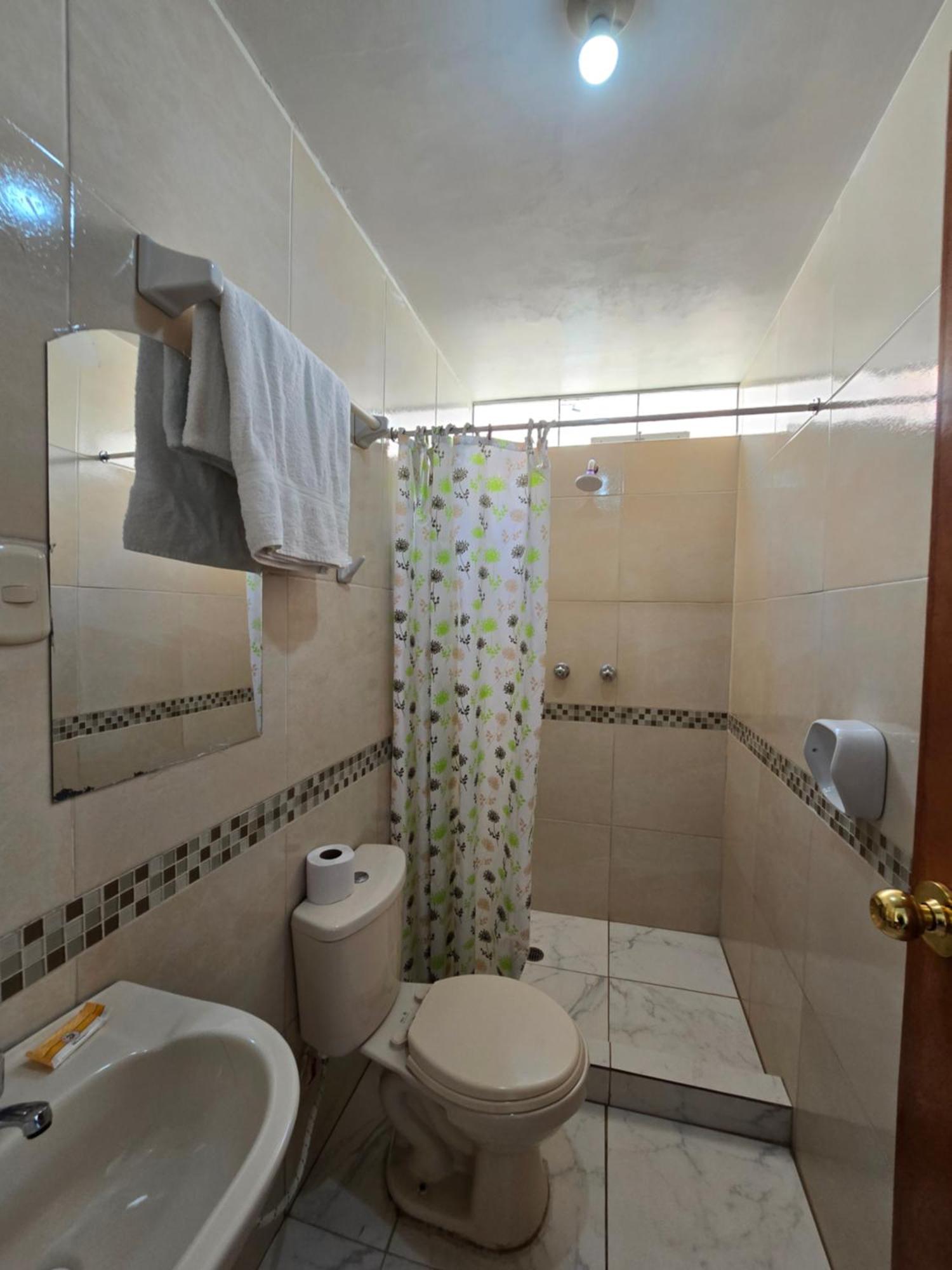 Hostal Acuarius Puno Exteriér fotografie