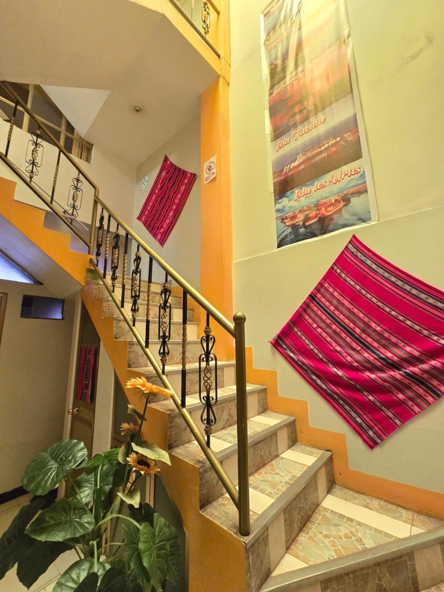 Hostal Acuarius Puno Exteriér fotografie
