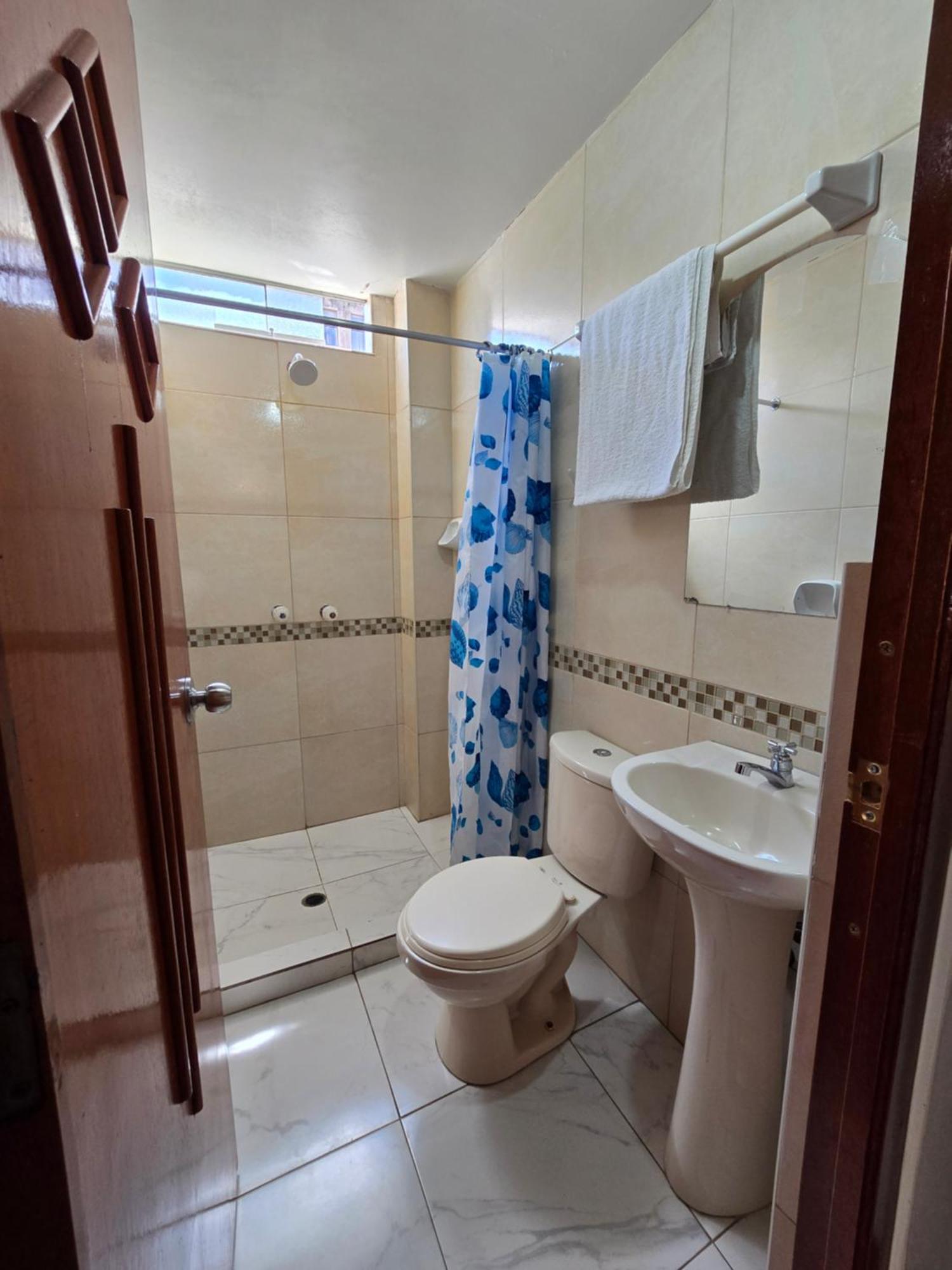 Hostal Acuarius Puno Exteriér fotografie