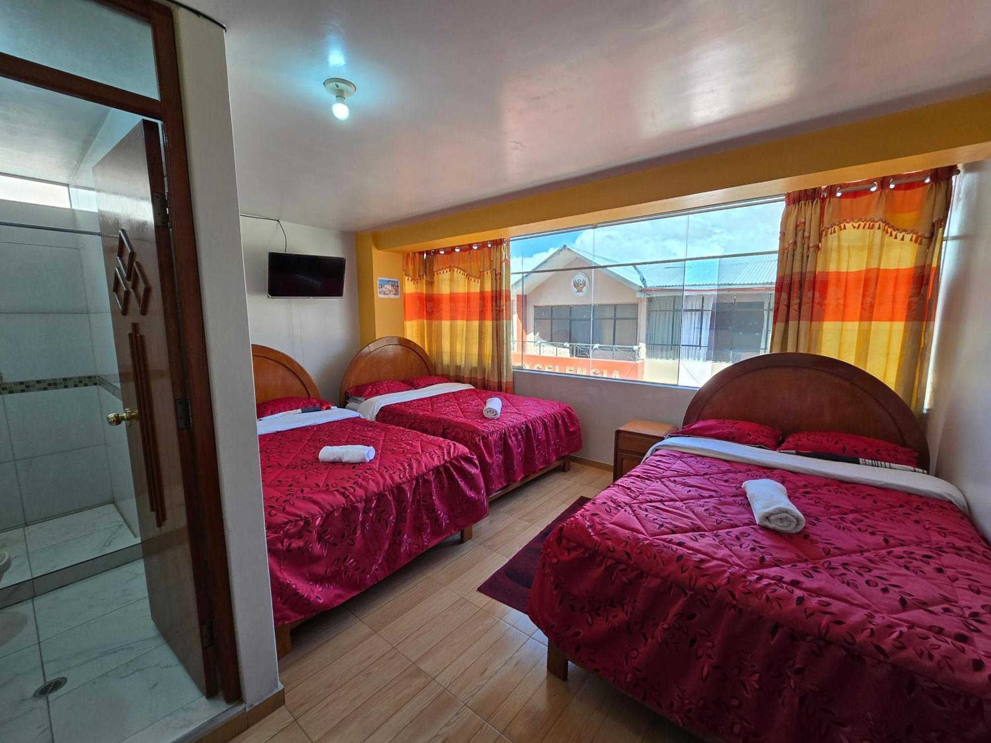 Hostal Acuarius Puno Exteriér fotografie